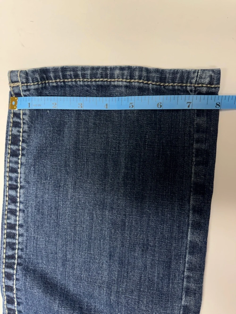 Cinch Women's Bootcut Jeans in Faded Blue - Picture 14 of 16